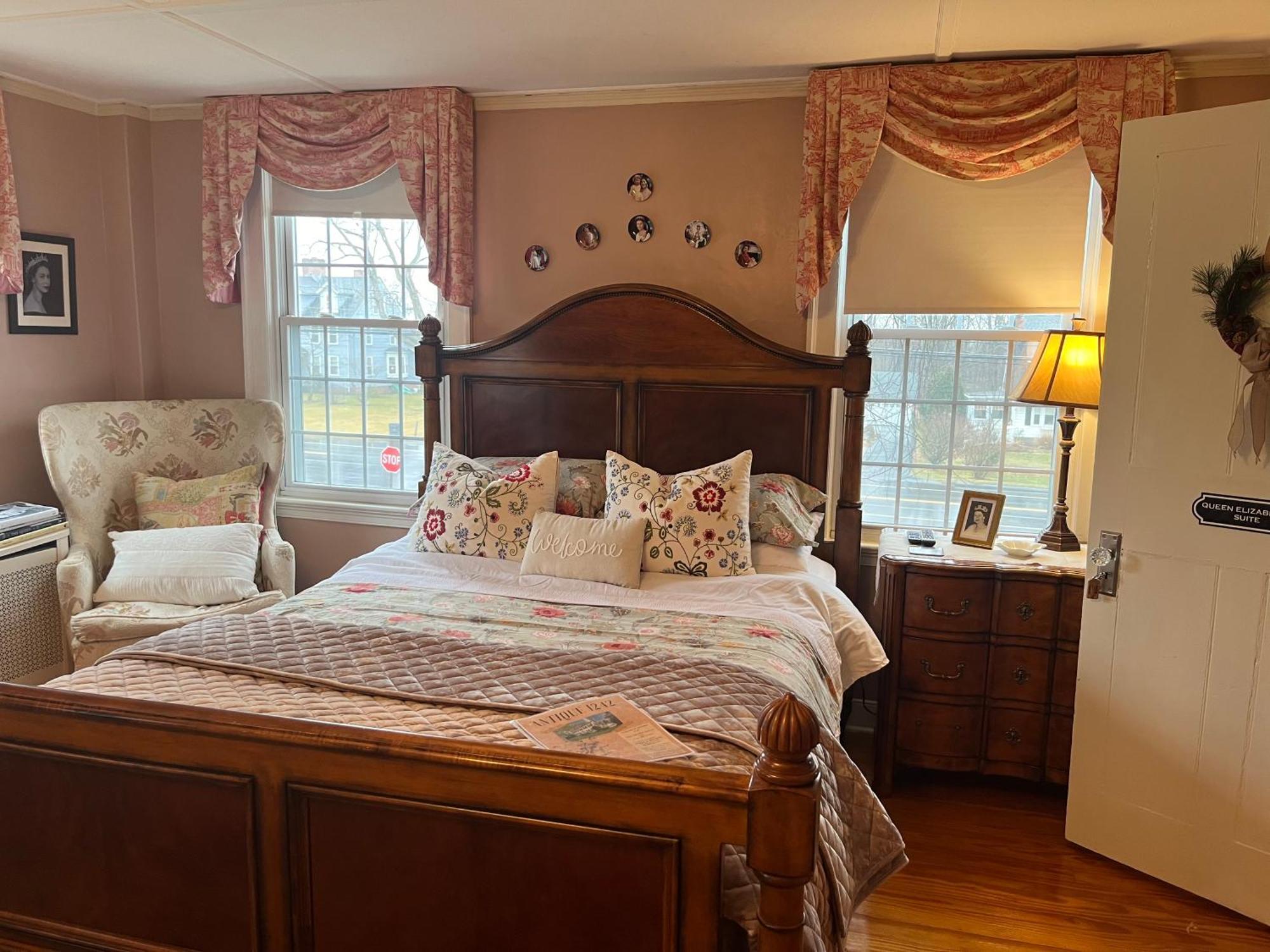 אנפילד Antique1242 British Bed & Breakfast מראה חיצוני תמונה