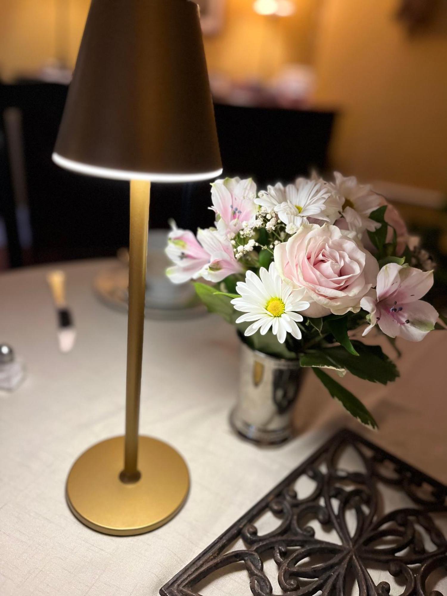 אנפילד Antique1242 British Bed & Breakfast מראה חיצוני תמונה