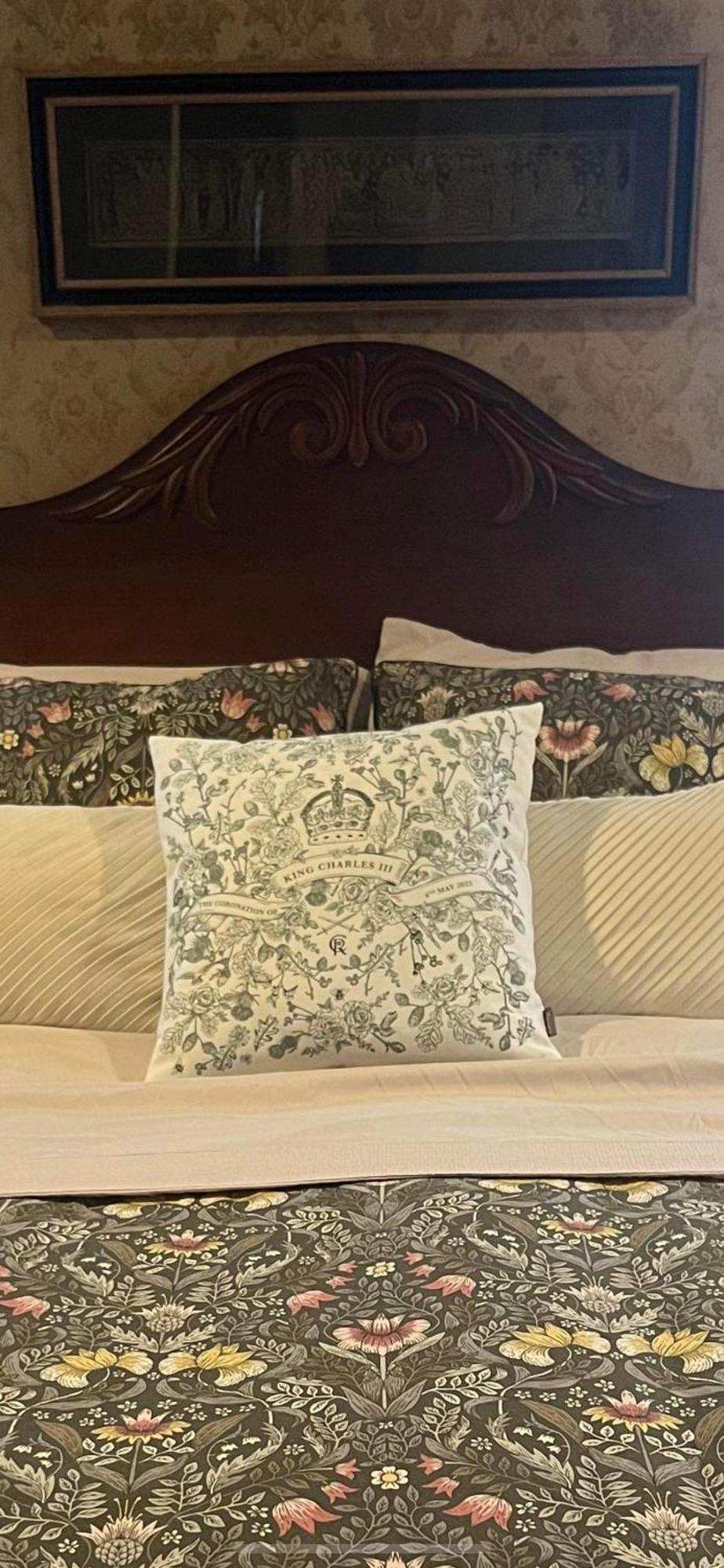 אנפילד Antique1242 British Bed & Breakfast מראה חיצוני תמונה